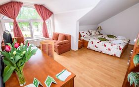 The Rooms By Dalia
